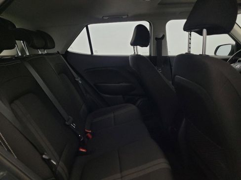 Used 2024 Hyundai Venue SEL FWD image 19