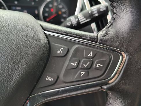 Used 2019 Chevrolet Equinox LT AWD/4WD image 13