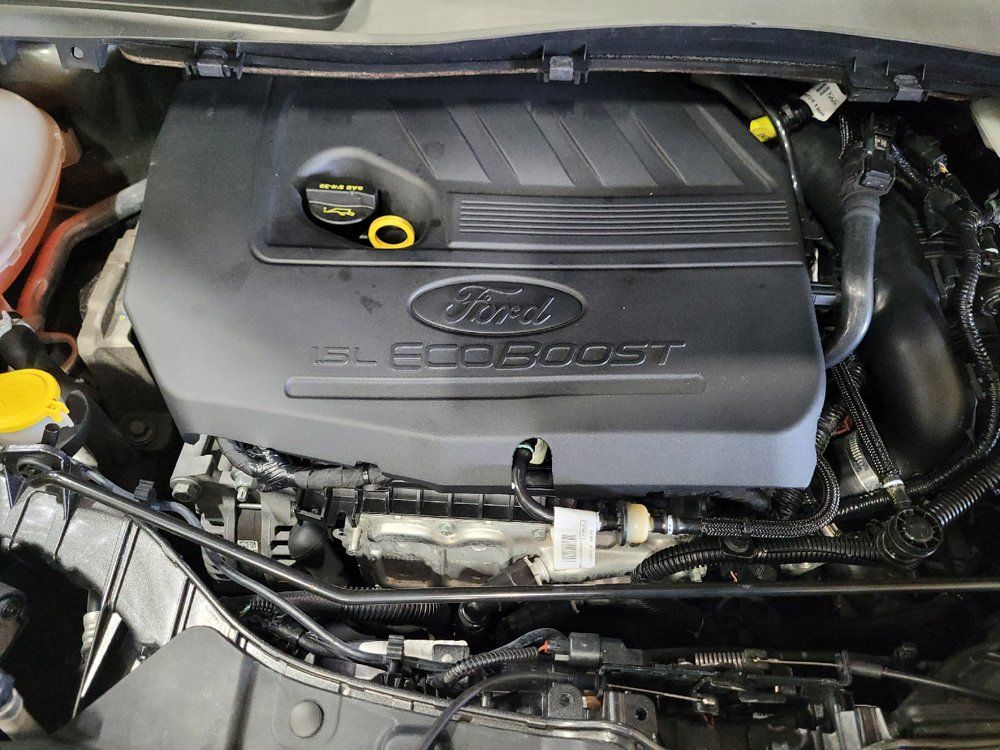 Used 2018 Ford Escape SE w/ SE Sport Appearance Package FWD image 30