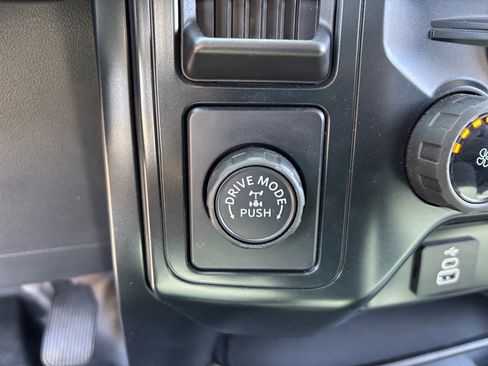 Used 2025 Ford F150 XL RWD image 29