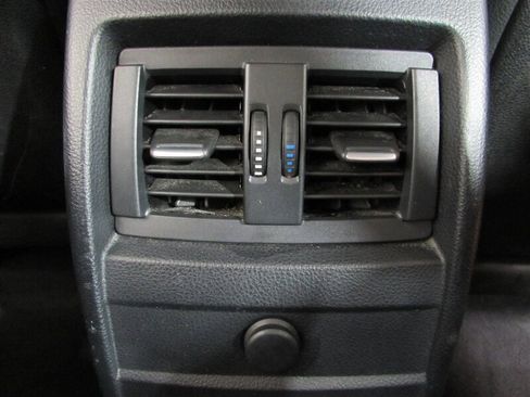 Used 2015 BMW 328i Sedan image 90