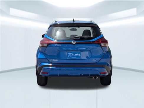 Certified 2023 Nissan Kicks SV FWD image 6