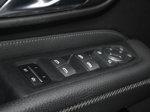 Used 2023 GMC Yukon Denali w/ Max Trailering Package image 11