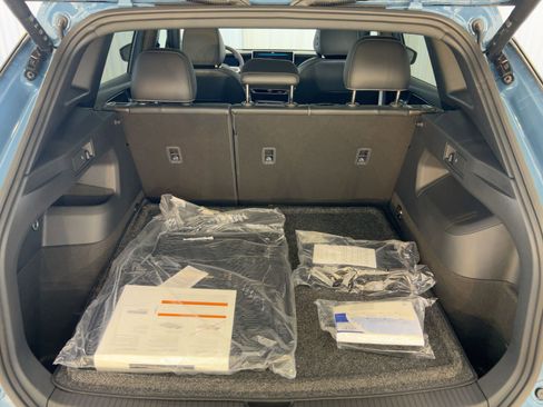 New 2026 Volkswagen Tiguan SE R-Line image 34