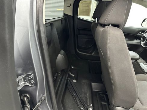 Used 2021 Chevrolet Colorado LT w/ Fleet Safety Package image 14