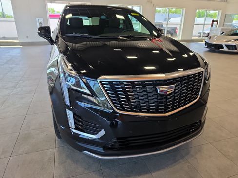 Used 2022 Cadillac XT5 Premium Luxury AWD/4WD image 4