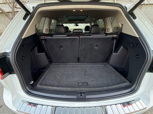 Used 2018 Volkswagen Atlas SEL image 54