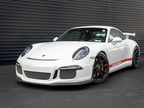 Certified 2015 Porsche 911 GT3 RWD image 1