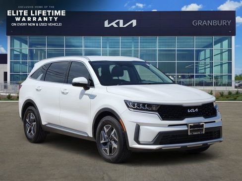 Used 2022 Kia Sorento S FWD image 3