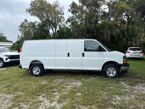 New 2025 Chevrolet Express 2500 Extended w/ Driver Convenience Package RWD image 19