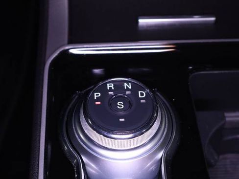 Used 2020 Ford Edge SEL w/ Convenience Package FWD image 25