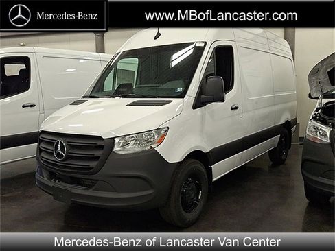New 2025 Mercedes-Benz Sprinter 2500 image 1