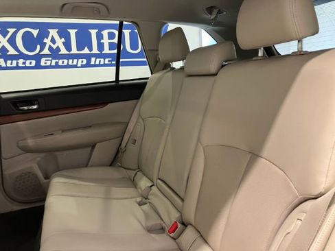 Used 2014 Subaru Outback 2.5i Limited AWD/4WD image 19