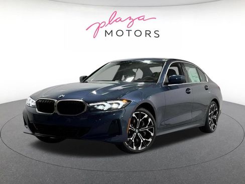 Used 2026 BMW 330i xDrive Sedan w/ Premium Package AWD/4WD image 2