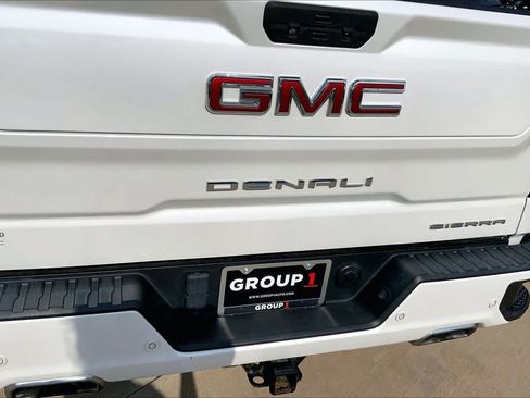 Used 2021 GMC Sierra 1500 Denali w/ Technology Package AWD/4WD image 30