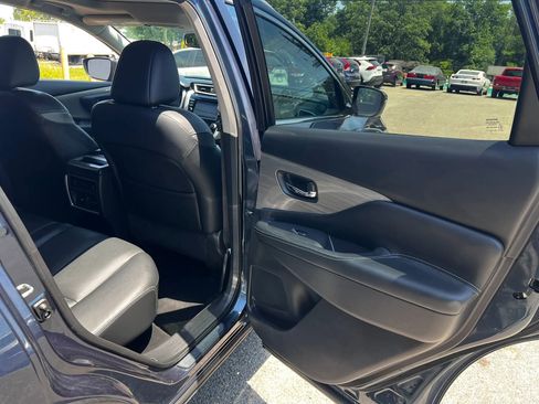 Used 2017 Nissan Murano Platinum w/ Platinum Technology Package AWD/4WD image 30