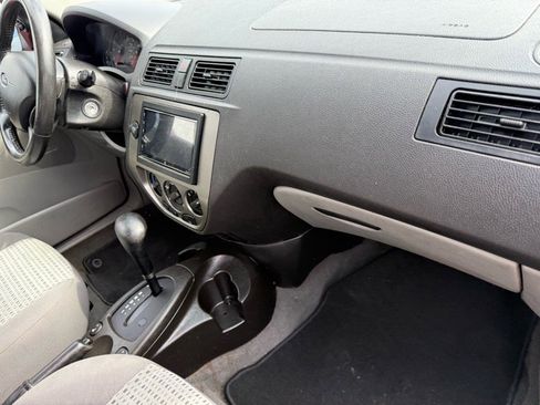 Used 2006 Ford Focus SES image 15