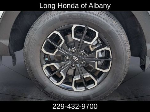 Used 2023 Hyundai Santa Cruz SEL Premium AWD/4WD image 11
