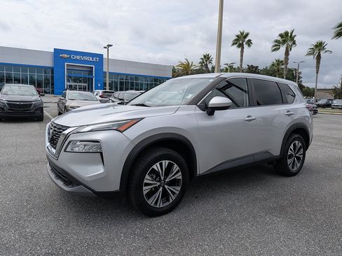Used 2023 Nissan Rogue SV AWD/4WD image 7