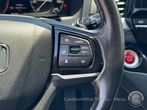 Used 2025 Honda Odyssey Elite image 22