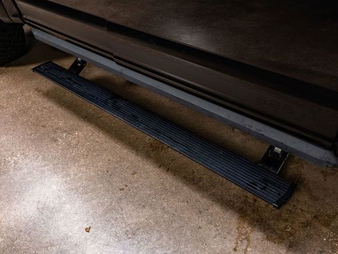 Used 2019 Ford F150 Raptor w/ Equipment Group 802A Luxury image 12