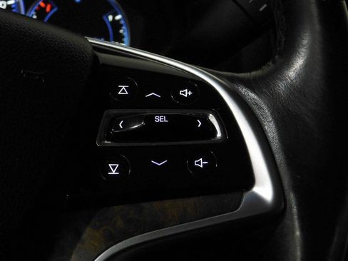 Used 2015 Cadillac Escalade Luxury image 42