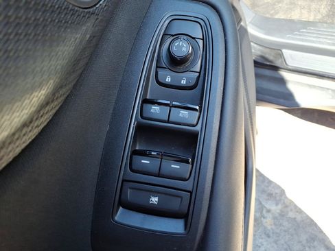 Used 2023 Subaru Outback AWD/4WD image 16