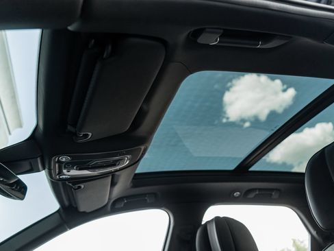 Certified 2026 Bentley Bentayga Speed AWD/4WD image 27