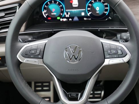 New 2026 Volkswagen Atlas SEL Premium R-Line image 12