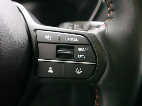 Used 2025 Honda CR-V Sport-L image 18