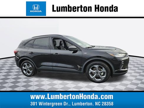 Used 2025 Ford Escape ST-Line image 1