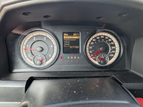 Used 2017 RAM 3500 SLT AWD/4WD image 10