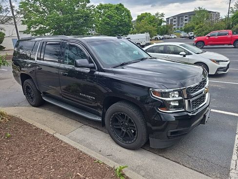 Used 2019 Chevrolet Suburban LT AWD/4WD image 1