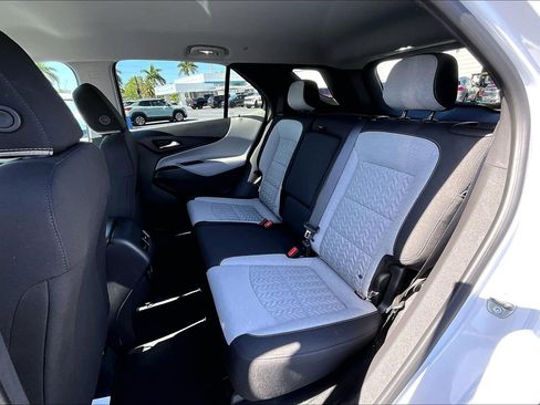Certified 2024 Chevrolet Equinox LS w/ LS Convenience Package FWD image 10