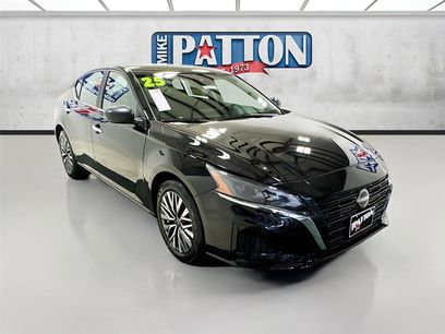 Used 2025 Nissan Altima 2.5 SV