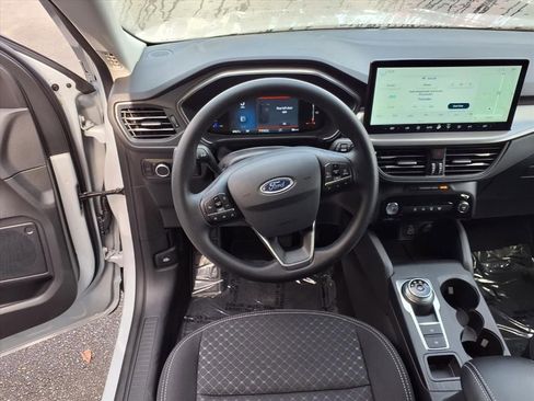 New 2025 Ford Escape Active image 17