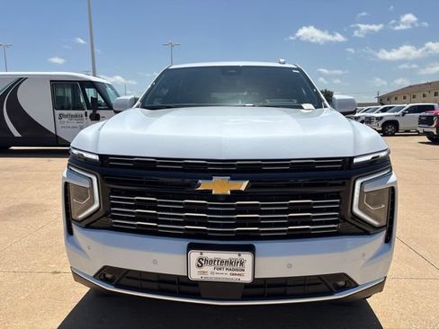 New 2026 Chevrolet Tahoe High Country w/ Sun And Tow Package AWD/4WD image 8