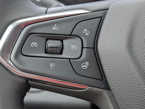 New 2026 Chevrolet Trax LT w/ Midnight Edition FWD image 23