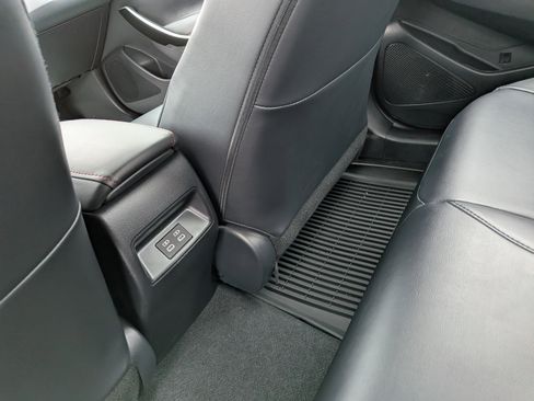 Certified 2025 Toyota Corolla XSE image 13