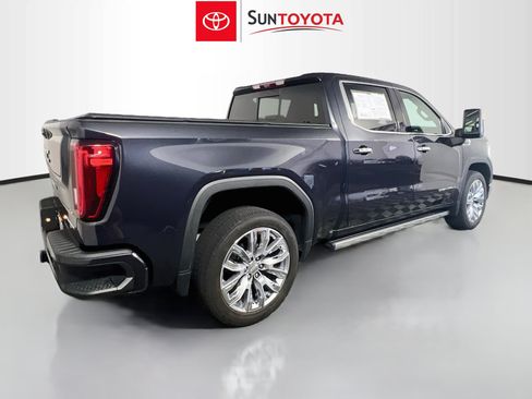 Used 2024 GMC Sierra 1500 Denali w/ Denali Reserve Package AWD/4WD image 4