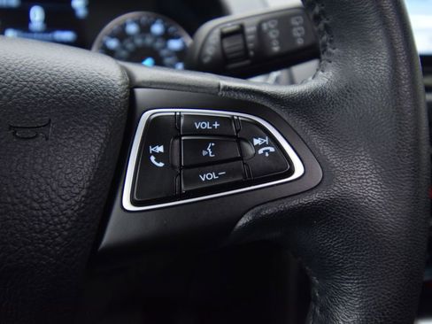 Used 2018 Ford EcoSport SE image 37