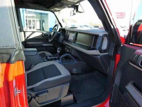 Certified 2022 Ford Bronco Wildtrak image 15