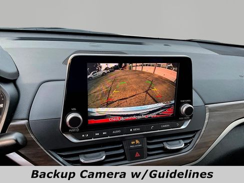Certified 2023 Nissan Altima 2.5 SV FWD image 14