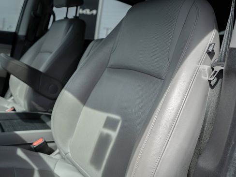 Used 2018 Honda Odyssey Elite image 19