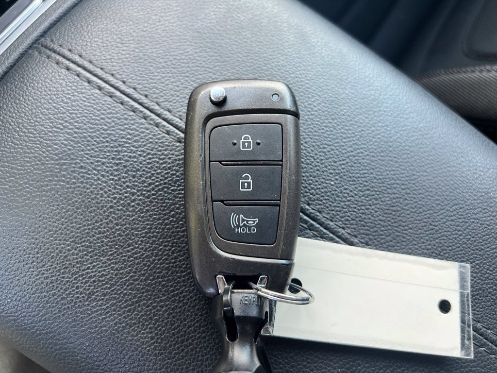 Certified 2024 Hyundai Tucson SE AWD/4WD image 9