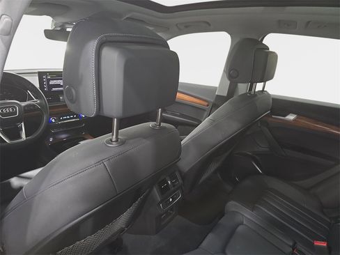 Certified 2023 Audi Q5 2.0T Premium image 11