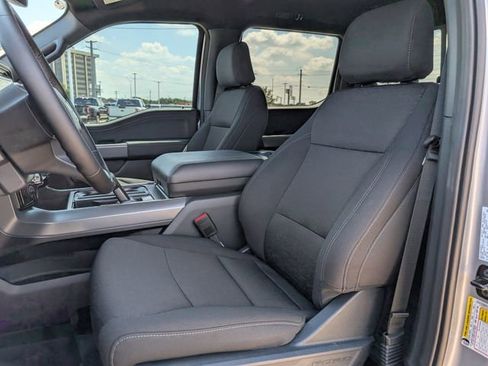 New 2025 Ford F150 XLT w/ Equipment Group 302A MID image 53