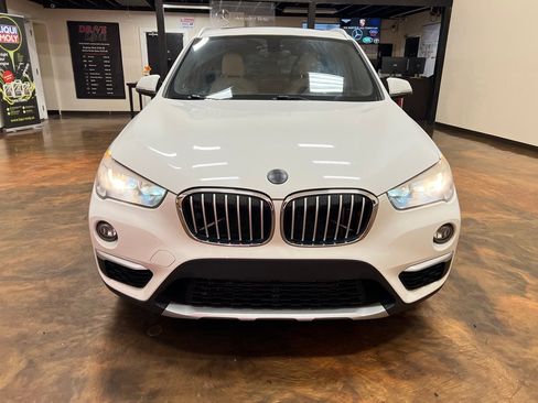Used 2018 BMW X1 xDrive28i image 4