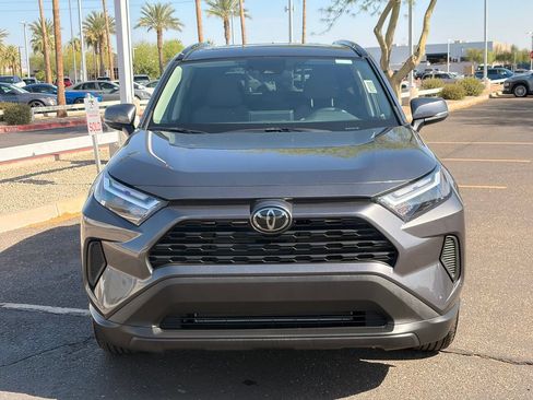 Used 2024 Toyota RAV4 XLE w/ Convenience Package FWD image 9