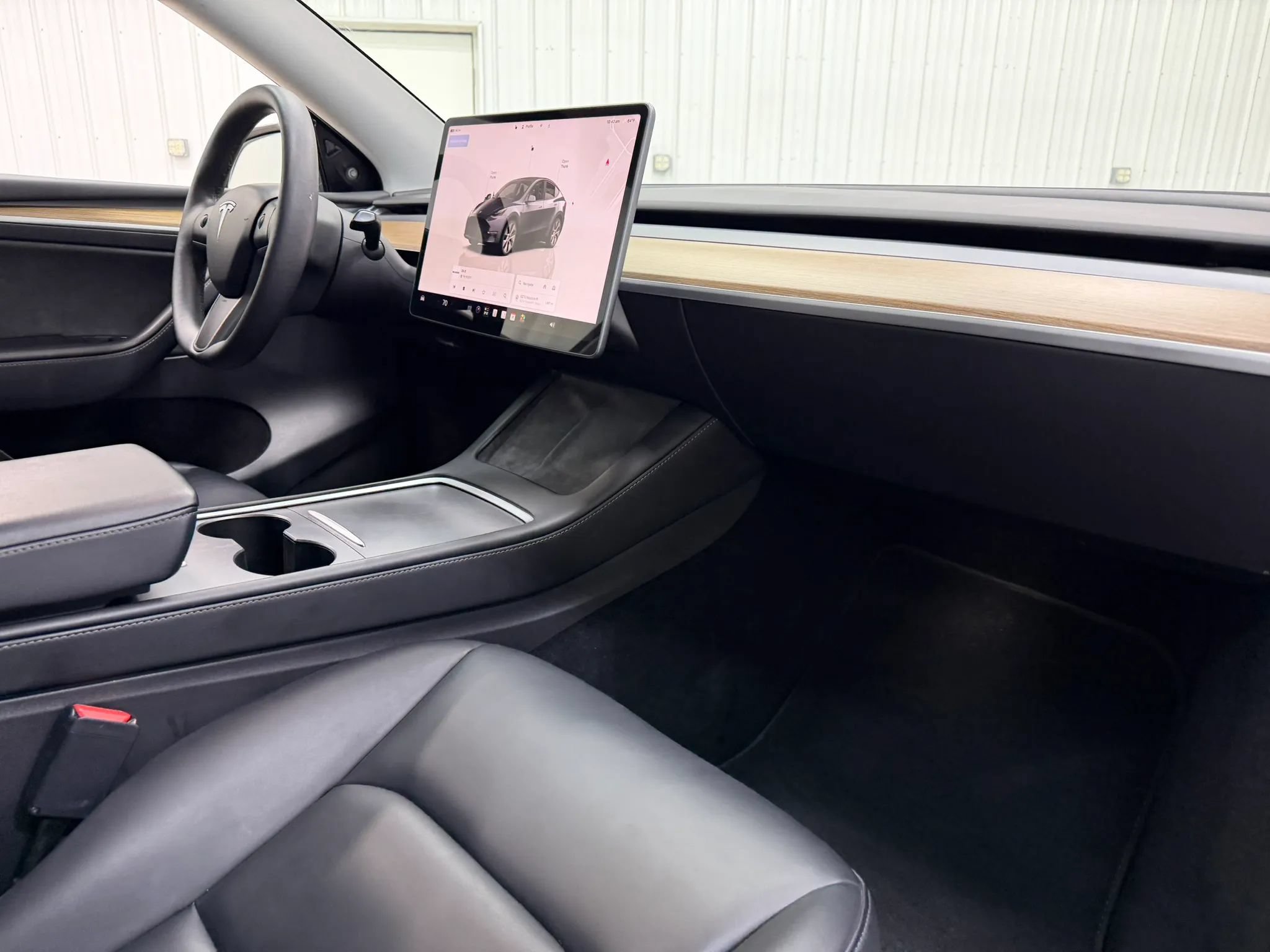 Used 2023 Tesla Model Y Long Range AWD/4WD image 14